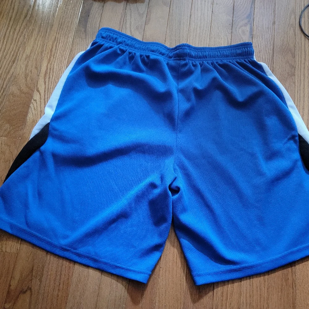 Blue Drawstring shorts - Picture 2 of 6